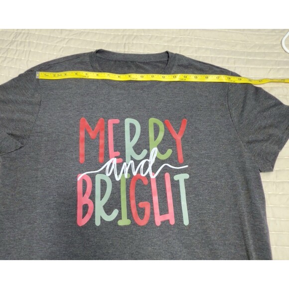 Merry And Bright Christmas T shirt | Women’s Size XXL | - Picture 4 of 7